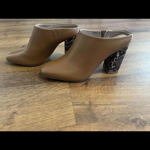 A New Day Women's Size 7 Paula Cognac Brown Mules‎ w/ Snakeskin Textured Heels - Picture 1 of 5